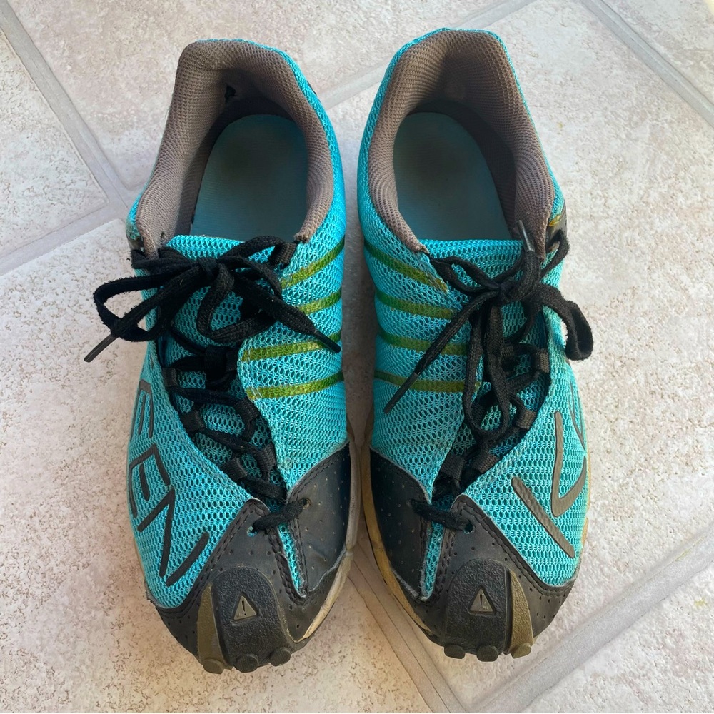Keen Teal and Black sneakers women’s size 7.5